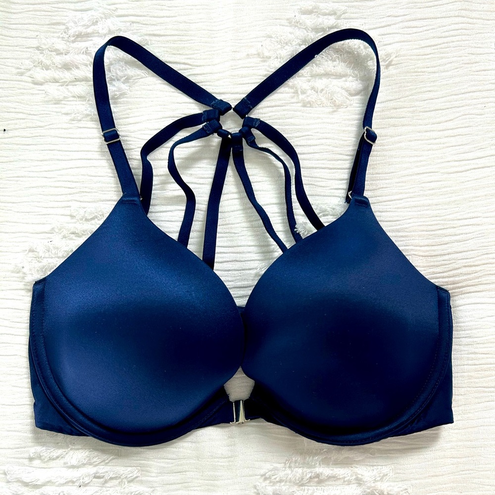 Victoria’s Secret Front Closure Push-Up Bra